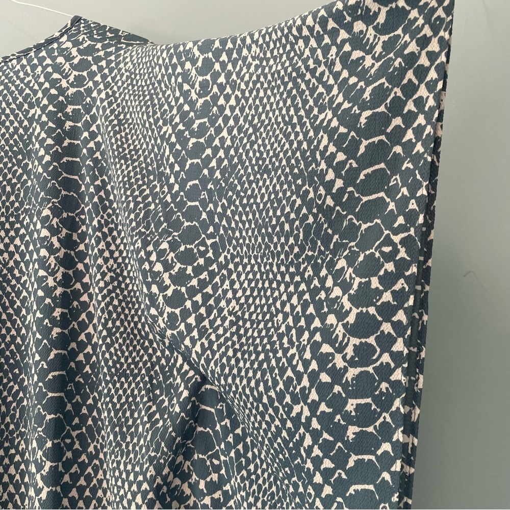 BUDDY LOVE Derby Dress High Low Maxi in Blue Snakeskin CG2166 One Size - Picture 6 of 9